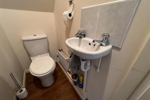 22 Farnham Drive, Darlington, DL3 0RS