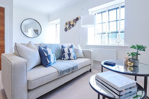 2 bedroom apartment to rent, Rainville Road, Hammersmith, London, W6