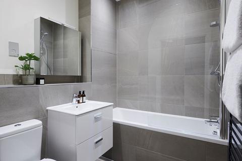 2 bedroom apartment to rent, Rainville Road, Hammersmith, London, W6