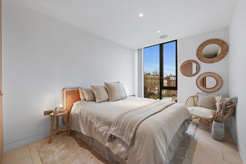 3 bedroom flat to rent, Latitude House, London NW1