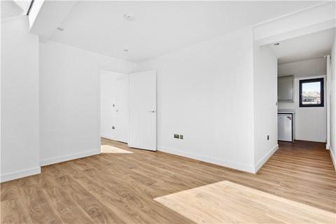 1 bedroom apartment for sale, Albany Road, London, SE5