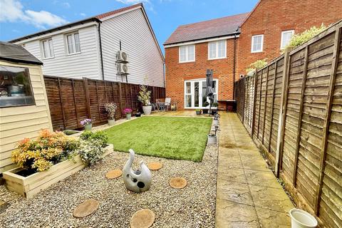 28 Castle View, Hythe, CT21 4BF