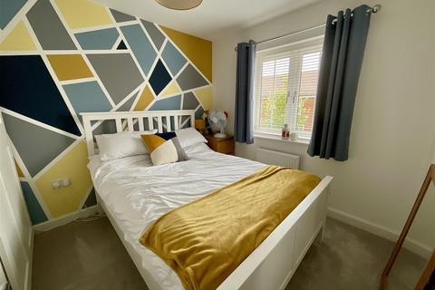 28 Castle View, Hythe, CT21 4BF