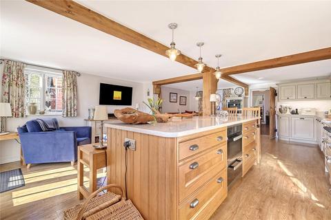 Button Hall Heron Chase, Herongate, Brentwood, CM13 3PP