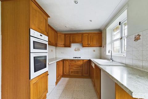 6 Elm Croft, Mancot, Deeside, CH5 2BZ
