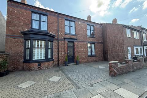 3 bedroom detached house for sale, Crosby Street, Darlington