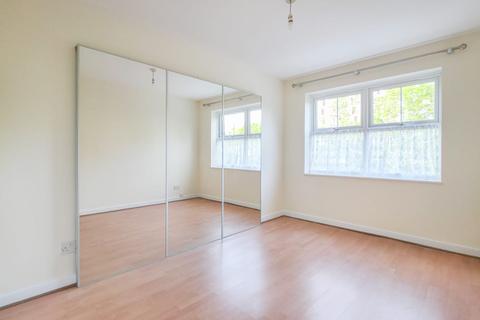 2 bedroom flat for sale, Genotin Road, Enfield EN1