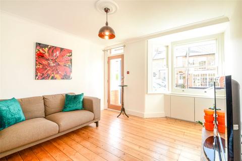 2 bedroom house for sale, Station Road, Radlett, Hertfordshire, WD7