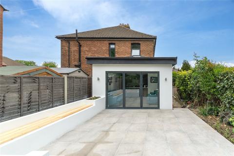 15 Cannon Lane, Luton, LU2 8BJ