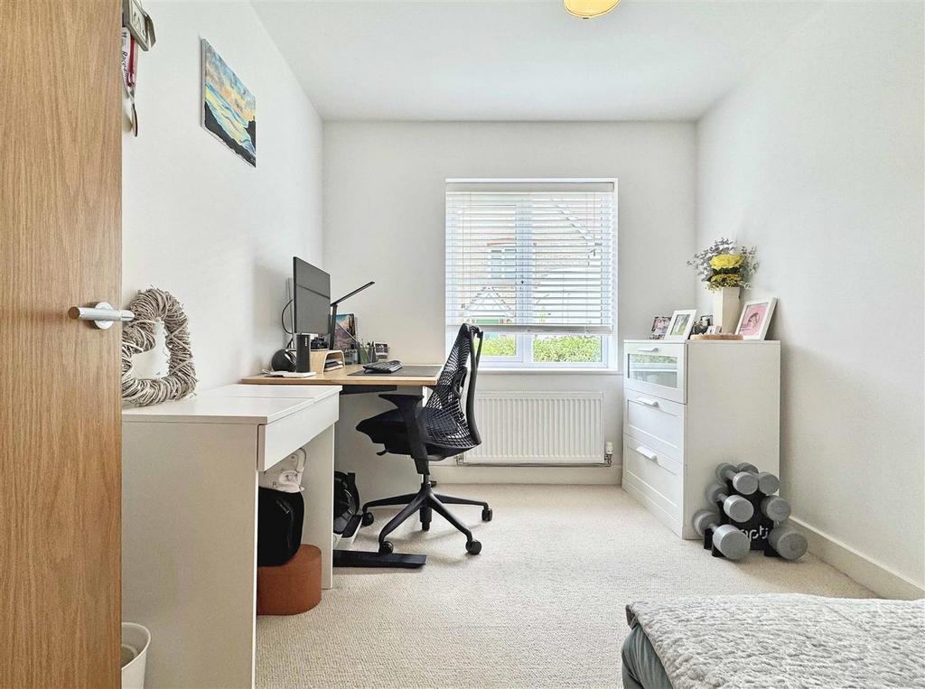 Bedroom 2.jpg