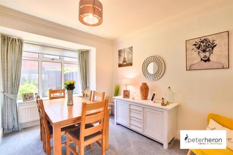 4 bedroom semi-detached house for sale, Prengarth Avenue, Fulwell, Sunderland