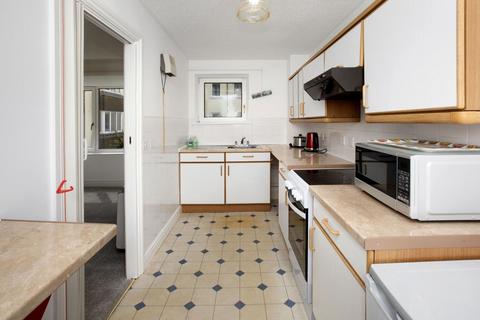 undefined, Strand, Leander Court Strand, TQ14
