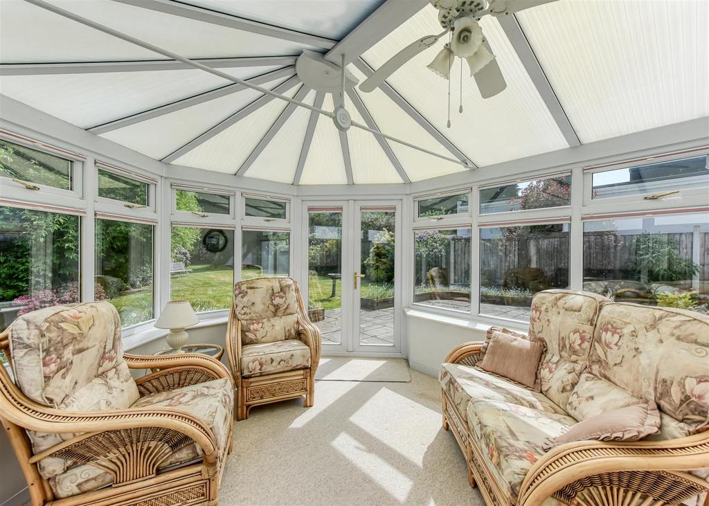43 Woodthorne Road-conservatory1.jpg