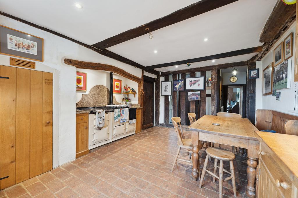 Kitchen 1