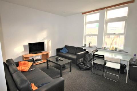 6 bedroom house share to rent, Brudenell Road