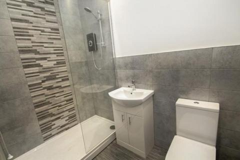 5 bedroom house share to rent, Wetherby Grove