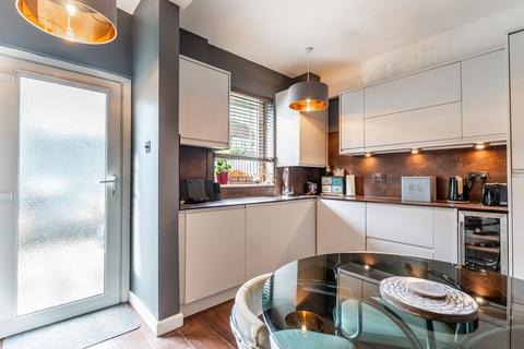 48 Ashburn Gardens, Milngavie, Glasgow, G62 7PE