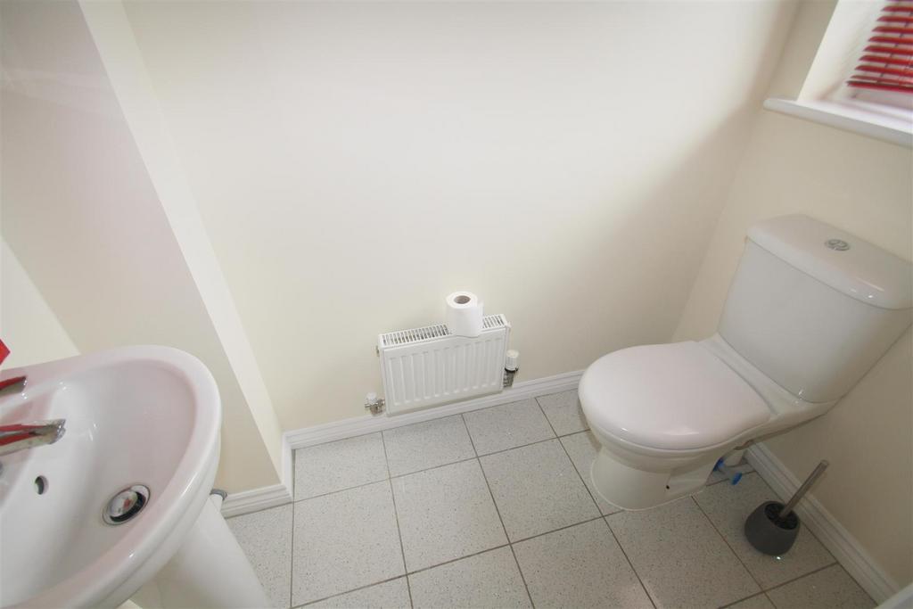 Downstairs Cloakroom.JPG