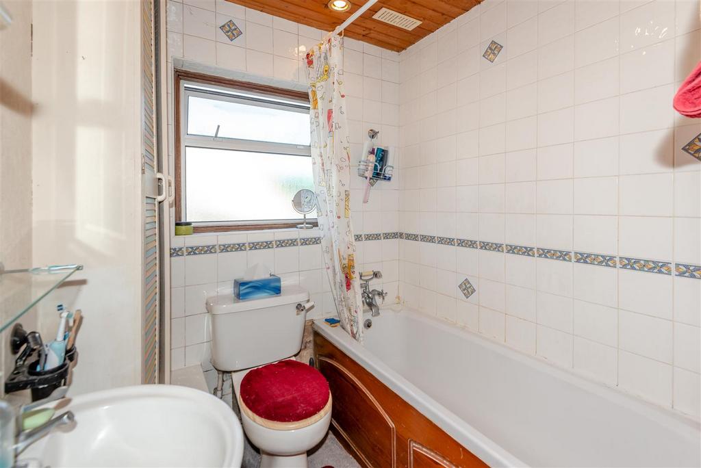 8646548-interior13.jpg