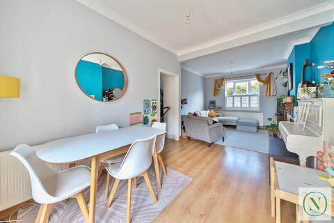 89 Davidson Road, Croydon, CR0 6DN