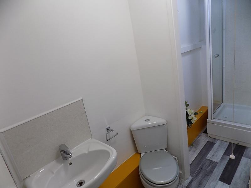 Bathroom (2 In Total)