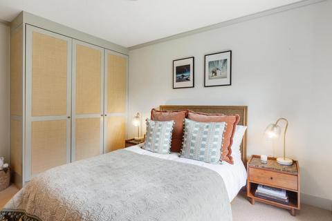1 bedroom flat for sale, Macaulay Road, Clapham, London