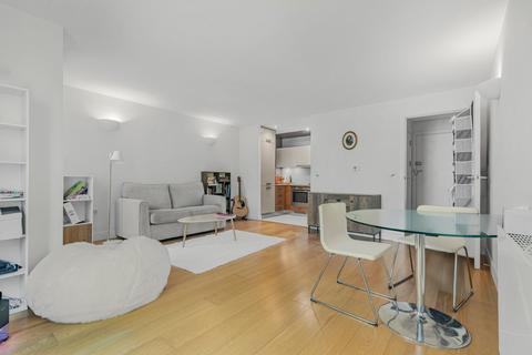 1 bedroom flat for sale, St. Williams Court, 1 Gifford Street, Kings Cross, London