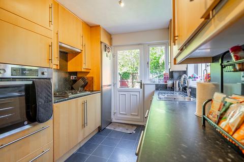 212 Gilberstoun, Edinburgh, EH15 2RG