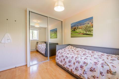 212 Gilberstoun, Edinburgh, EH15 2RG