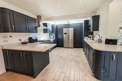 37 The Ridgeway, Chatham, ME4 6PB