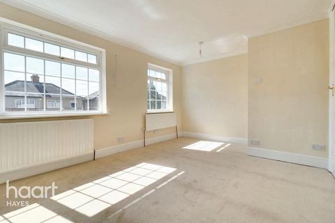 61 Weymouth Road, Hayes, UB4 8NG