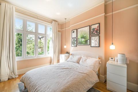 3 bedroom maisonette for sale, Kerrison Road, Ealing, London, W5