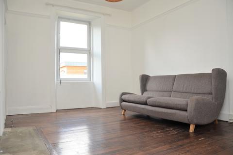 2 bedroom flat to rent, Southfield Place, Edinburgh EH15