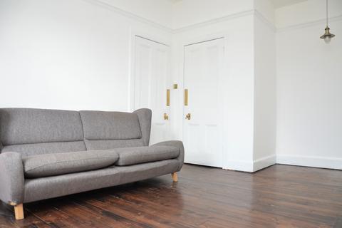 2 bedroom flat to rent, Southfield Place, Edinburgh EH15
