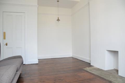 2 bedroom flat to rent, Southfield Place, Edinburgh EH15