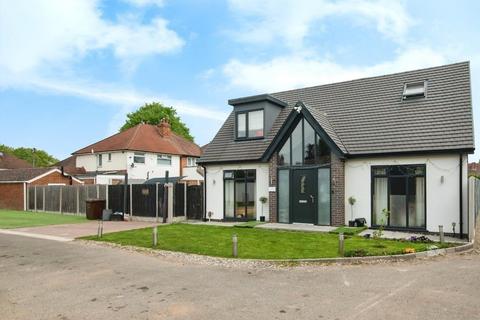 4 bedroom detached bungalow for sale, Lighthorne Road, Solihull