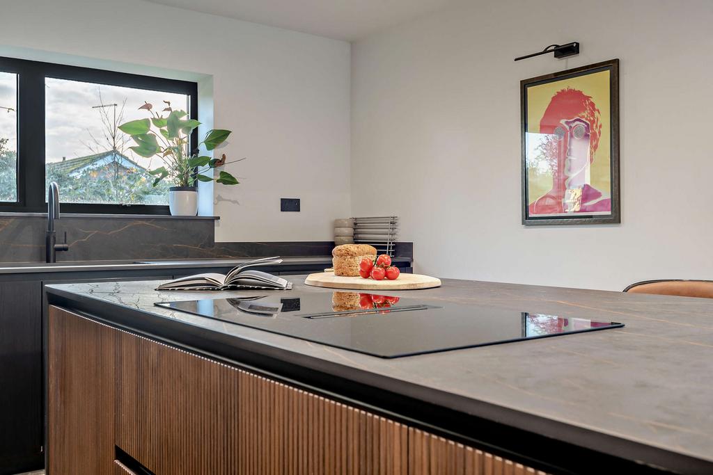 8672880-interior28-800