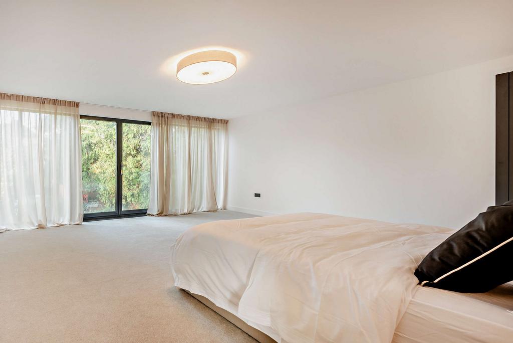 8672880-interior35-800