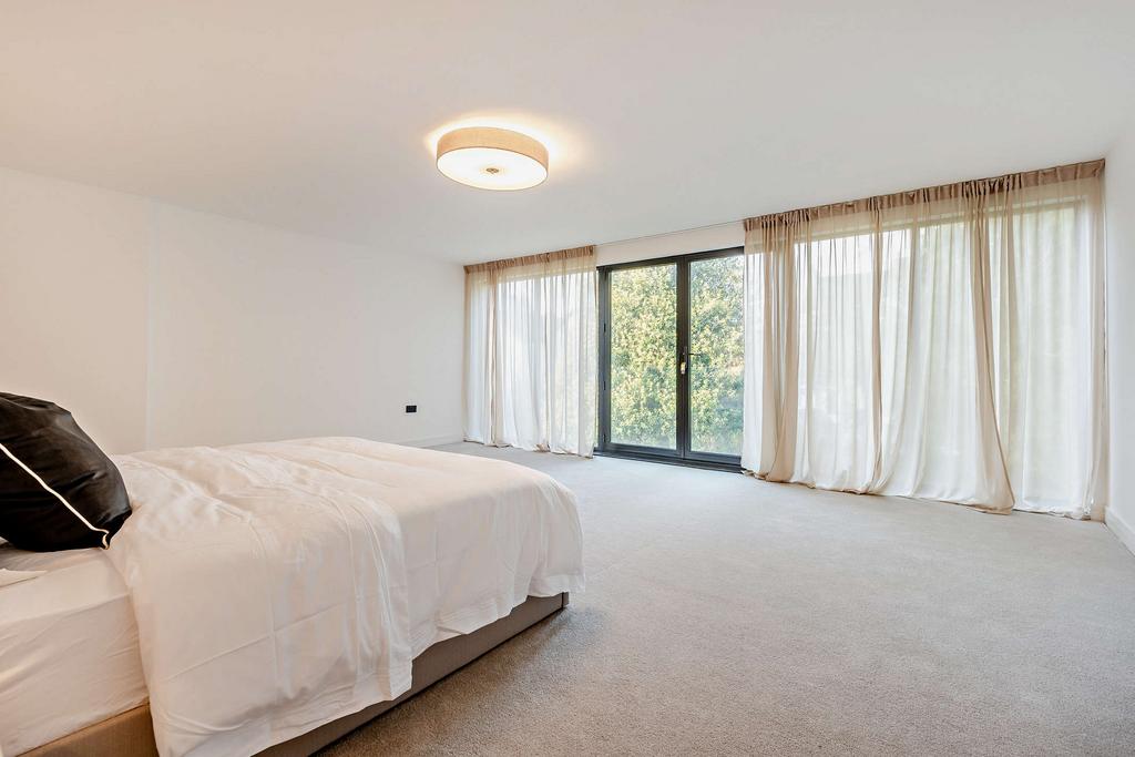 8672880-interior41-800