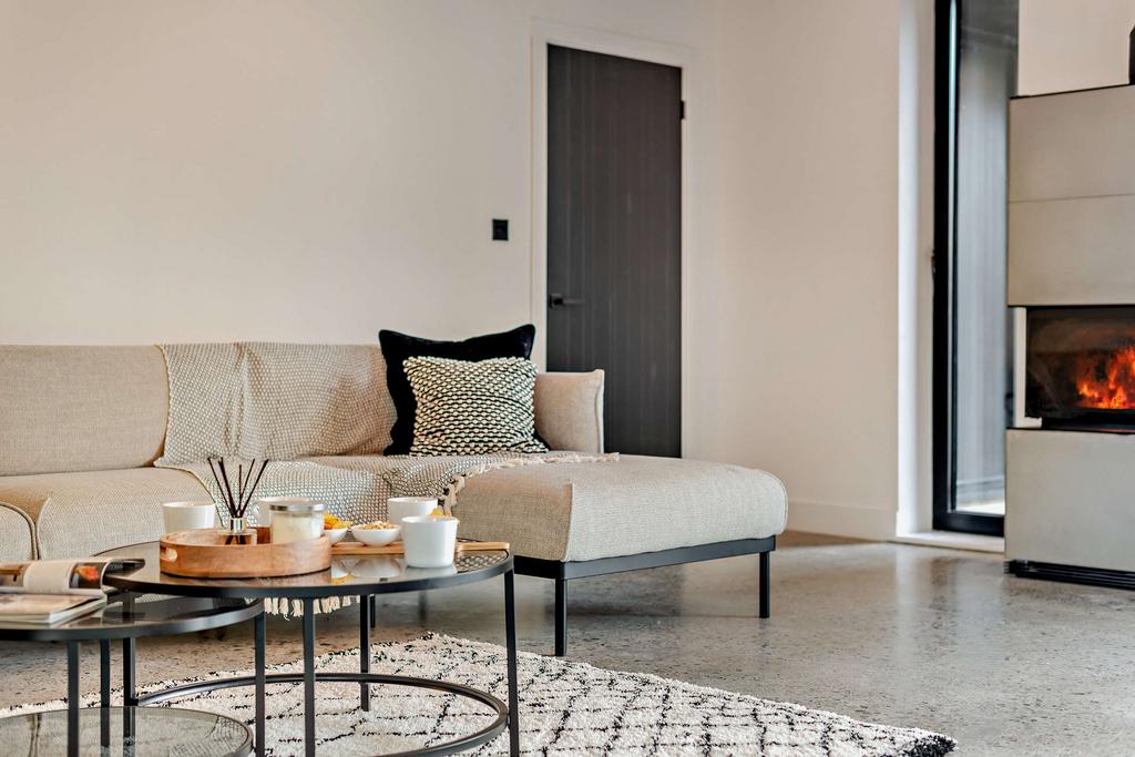 8672880-interior57-800