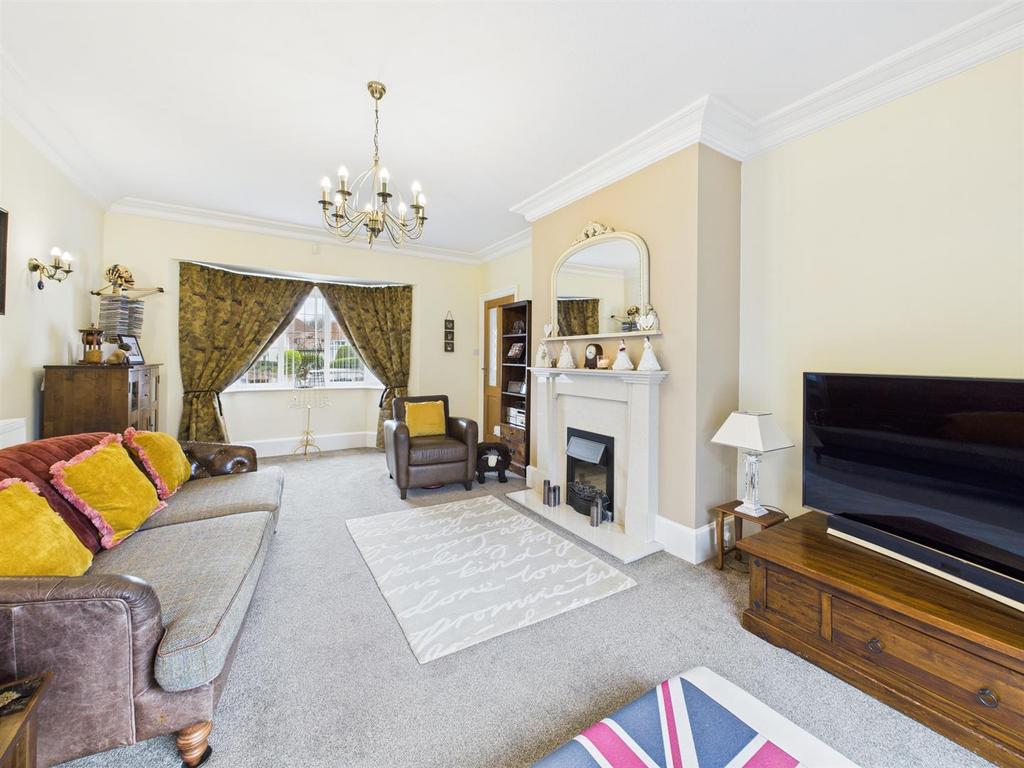 Lounge: