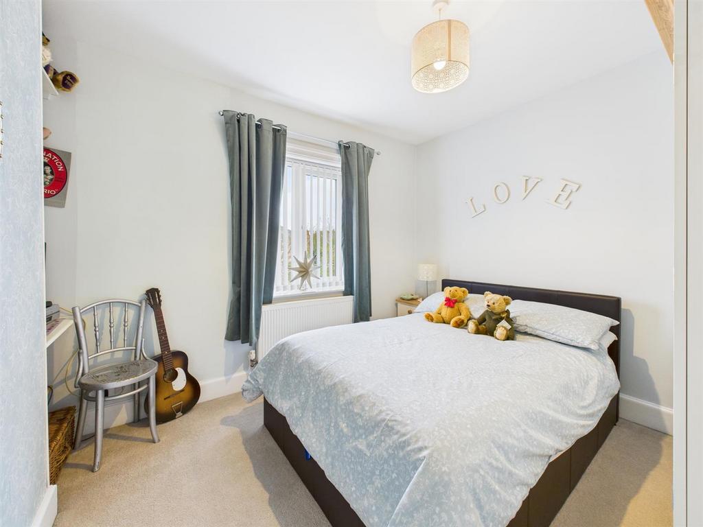Bedroom: