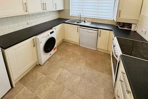undefined, Pickard Street, Warwick