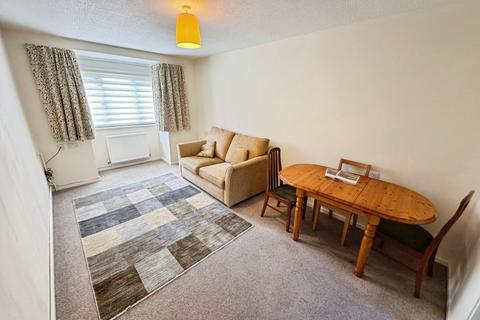 2 bedroom retirement property for sale, Pickard Street, Warwick