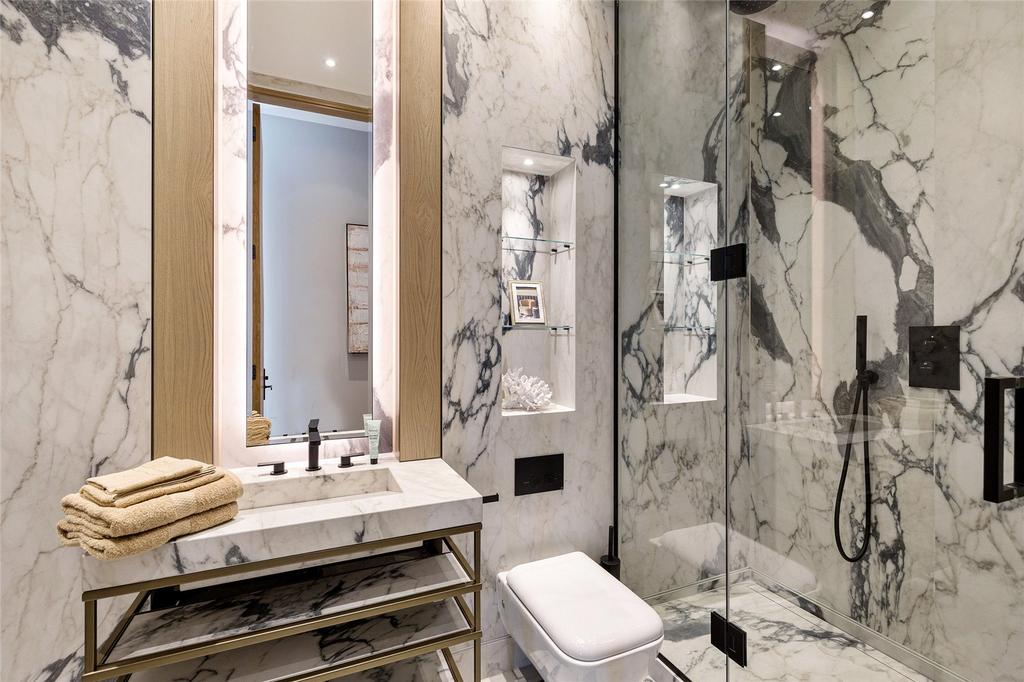 Ensuite