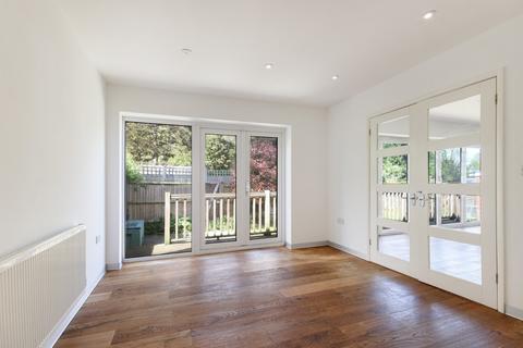 3 Hartshaw, Longfield, DA3 7JH
