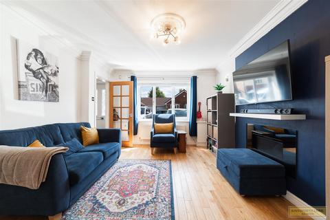 54 The Sidings, Darwen, BB3 2BD