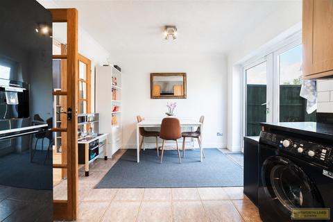 54 The Sidings, Darwen, BB3 2BD