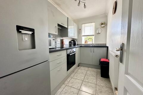 15 Ascot Close, Alton, GU34 2TE