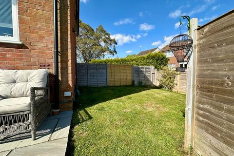 15 Ascot Close, Alton, GU34 2TE